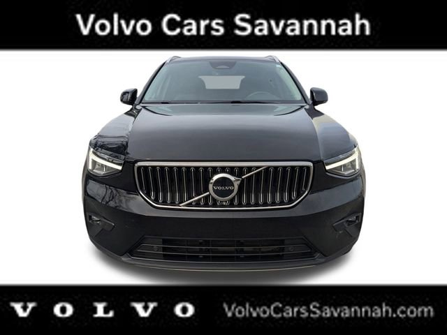 Certified 2023 Volvo XC40 B5 Plus w/ Protection Package Premier image 11