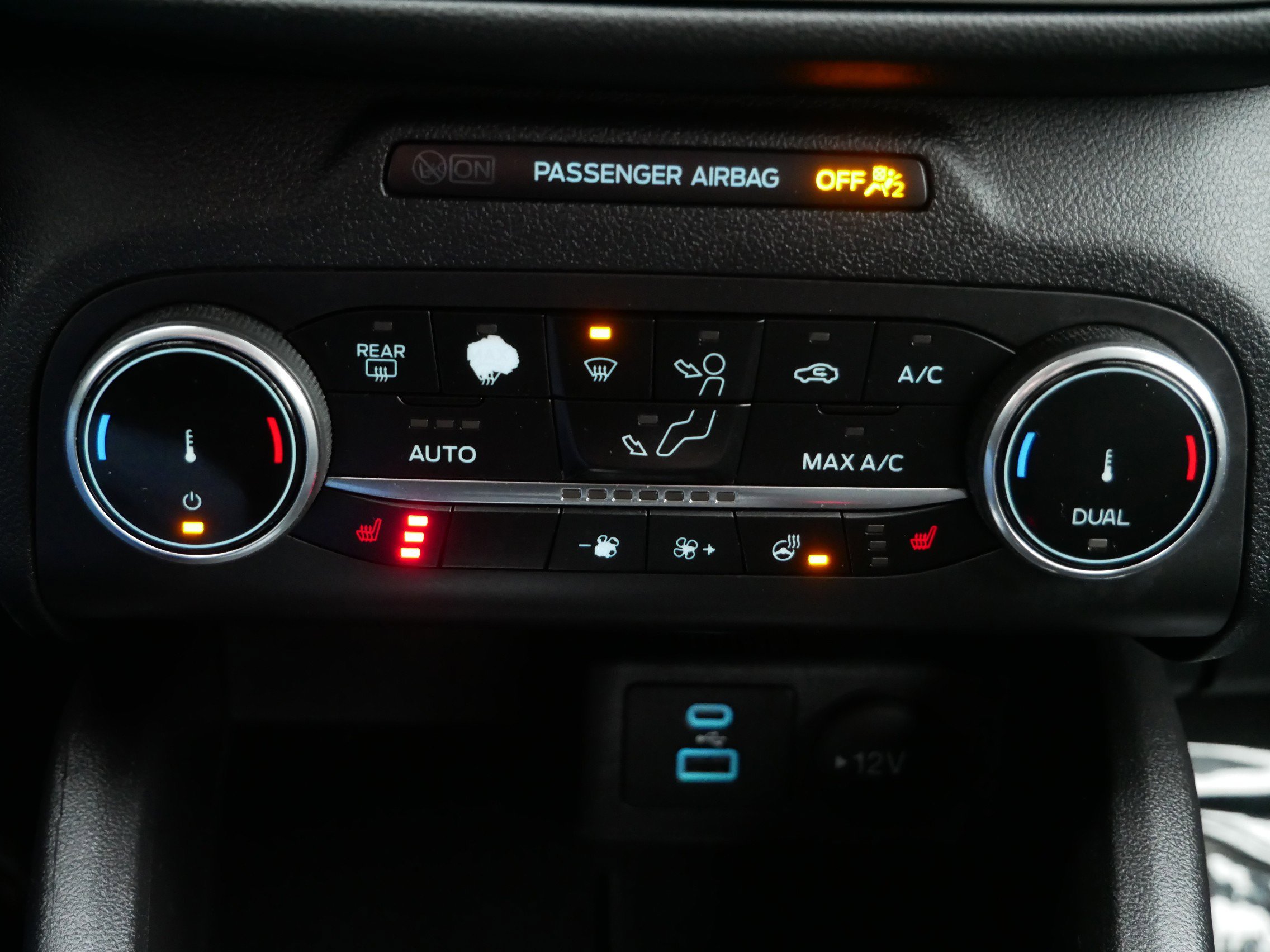 Used 2023 Ford Escape Active image 15