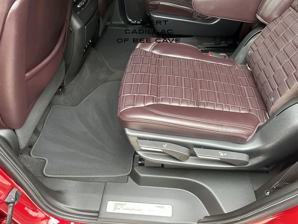 Used 2022 Cadillac Escalade Sport Platinum w/ Heavy-Duty Trailer Package image 23