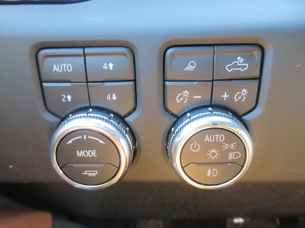 New 2026 GMC Sierra 2500 Denali Ultimate image 17