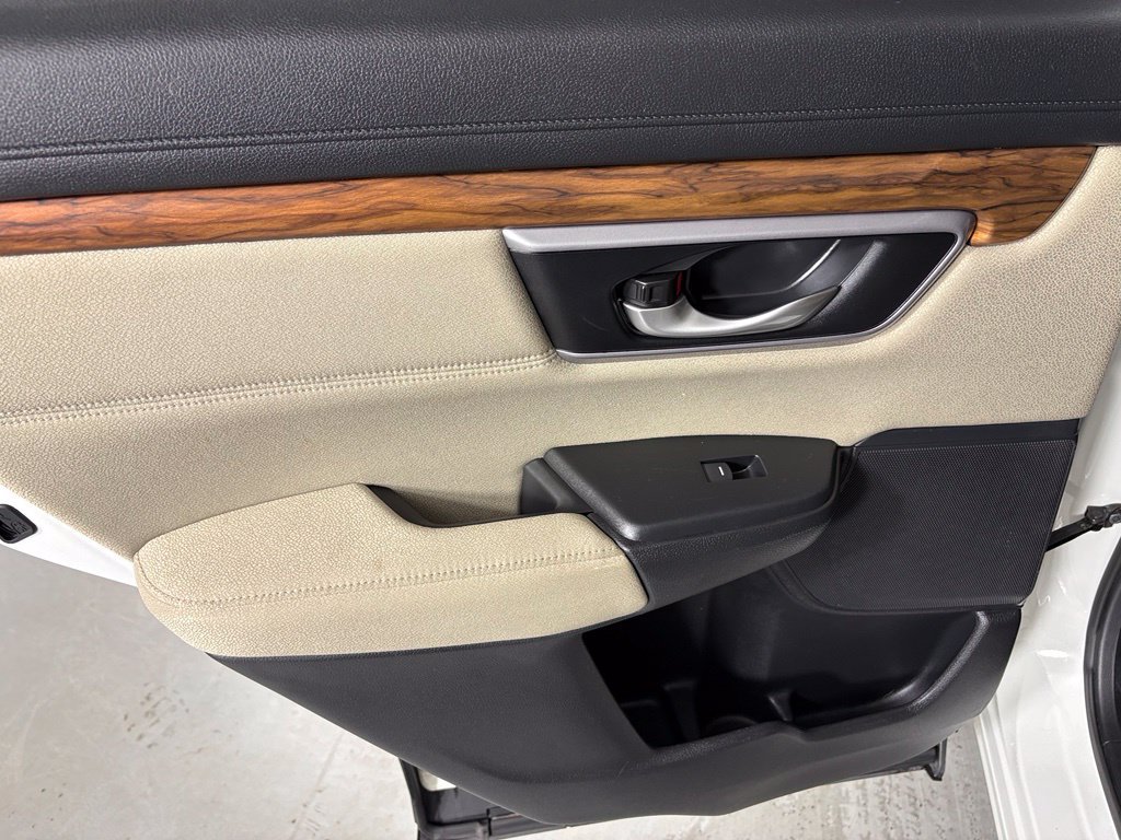 Used 2017 Honda CR-V EX image 32