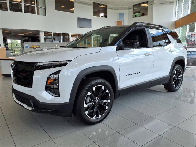 New 2026 Chevrolet Equinox RS image 3