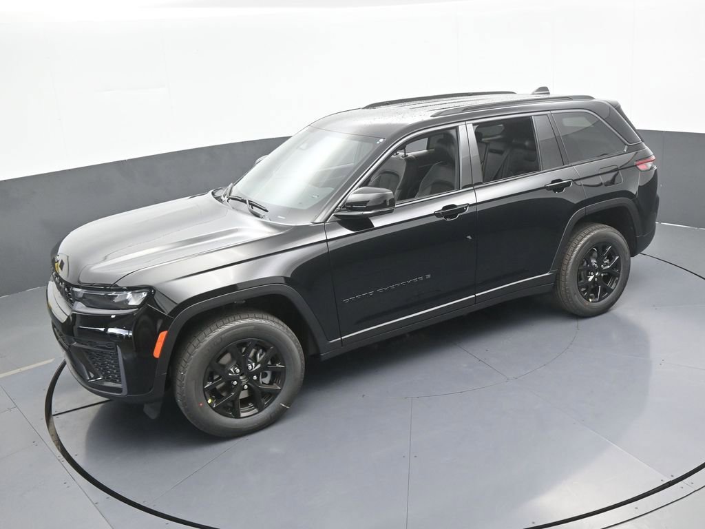 New 2026 Jeep Grand Cherokee Altitude RWD image 40
