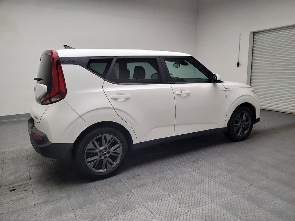 Used 2020 Kia Soul EX image 10