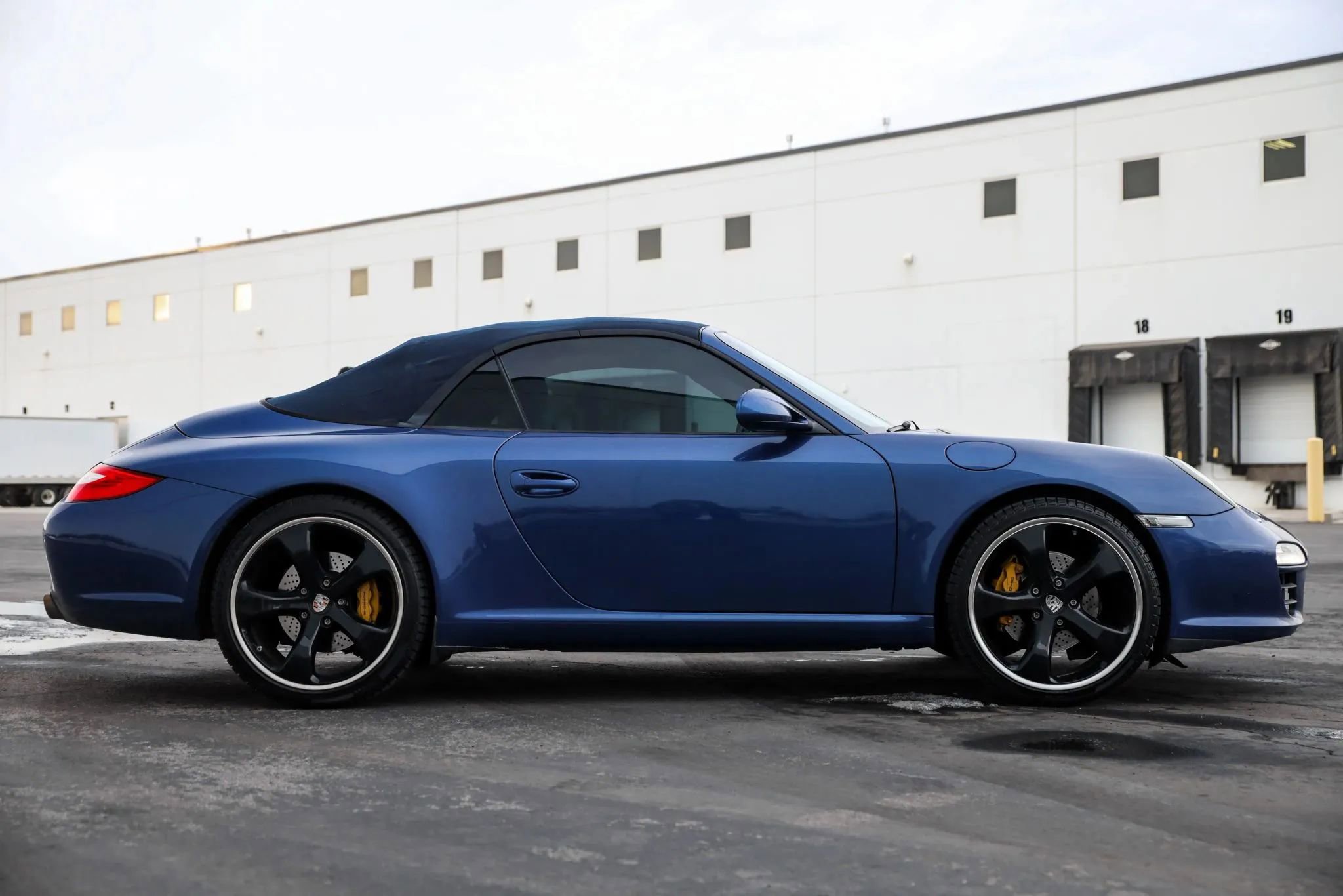 Used 2009 Porsche 911 Carrera image 15