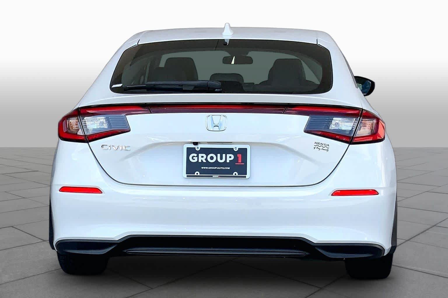 Used 2024 Honda Civic EX-L image 5