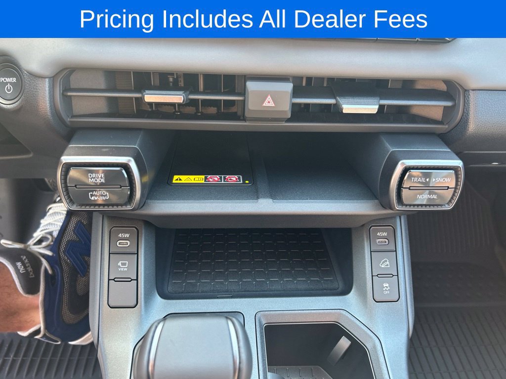 New 2026 Toyota RAV4 XSE w/ Weather Package AWD/4WD image 7
