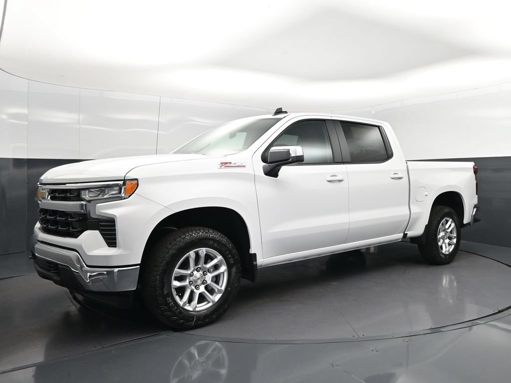 New 2026 Chevrolet Silverado 1500 LT w/ Z71 Off-Road Package AWD/4WD image 3