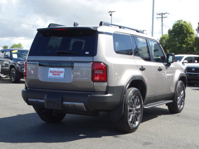 New 2026 Toyota Land Cruiser AWD/4WD image 5