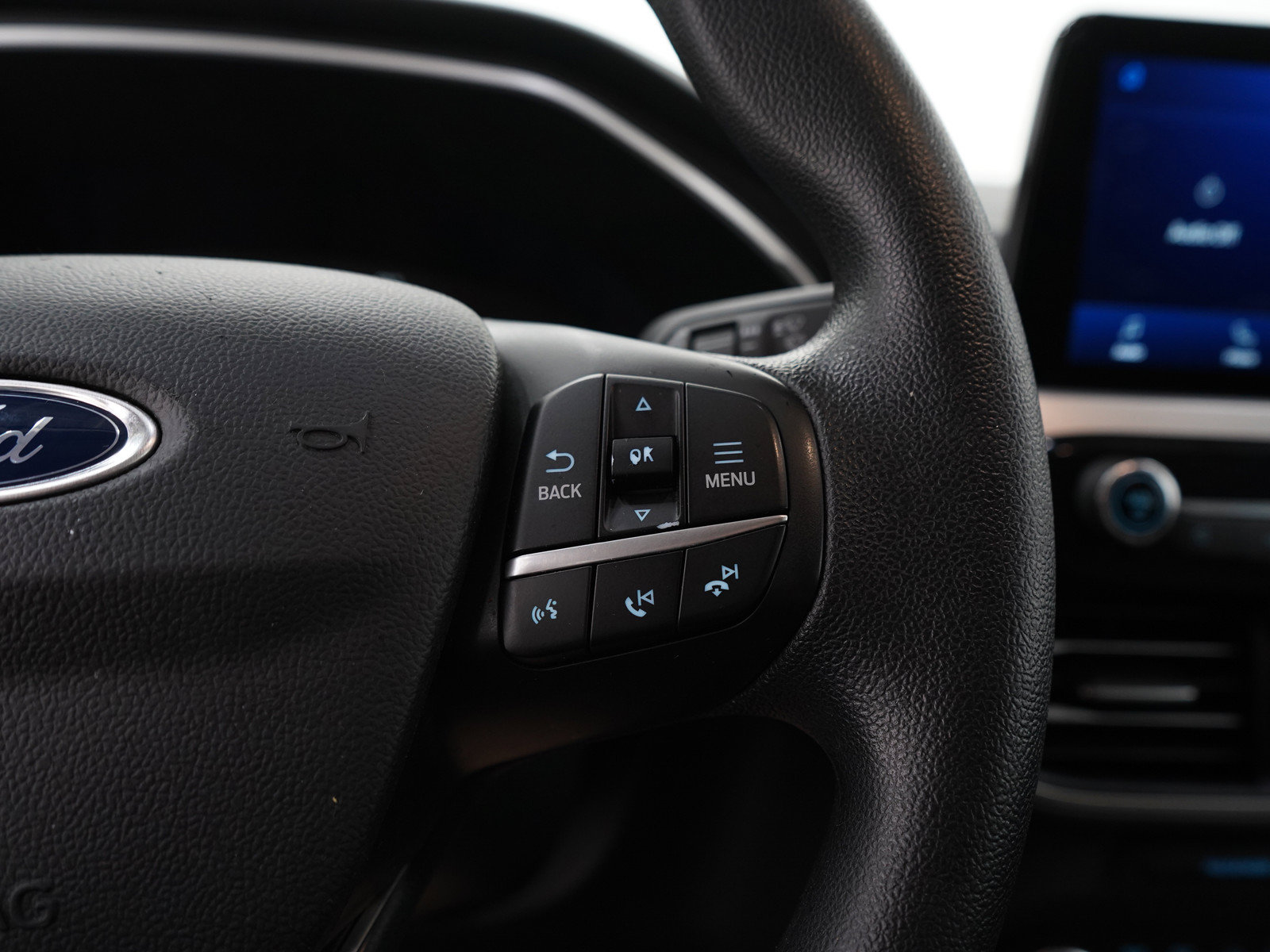 Used 2020 Ford Escape SE FWD image 26