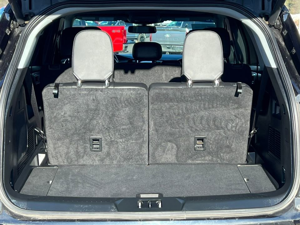 Certified 2023 Ford Explorer Limited w/ Limited Technology Package image 36