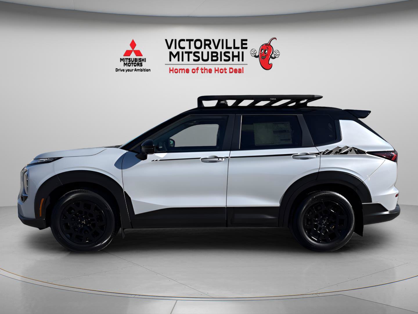 New 2026 Mitsubishi Outlander AWD image 7