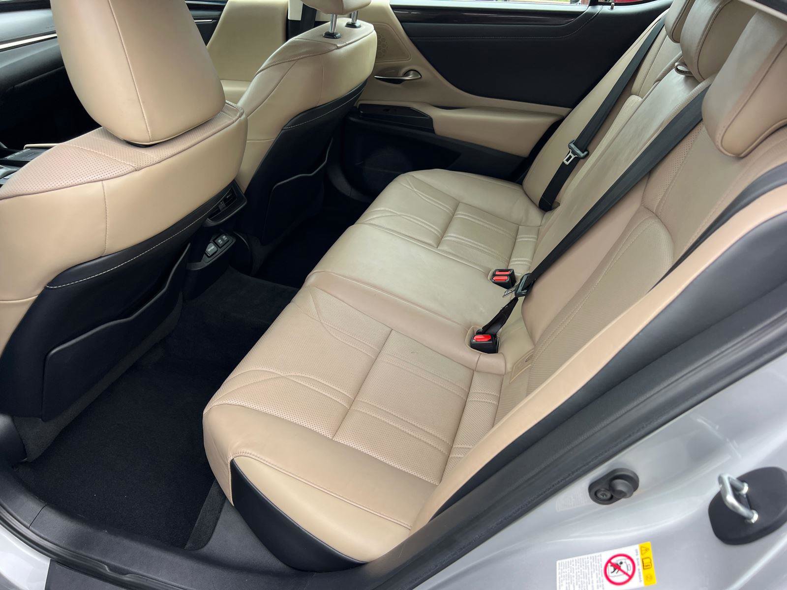 Used 2019 Lexus ES 350 w/ Accessory Package 2 FWD image 21