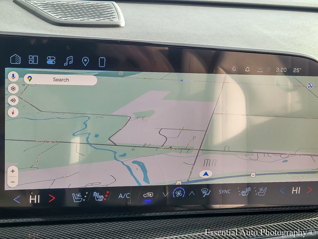 New 2026 Chevrolet Traverse High Country w/ LPO, Floor Liner Package image 15