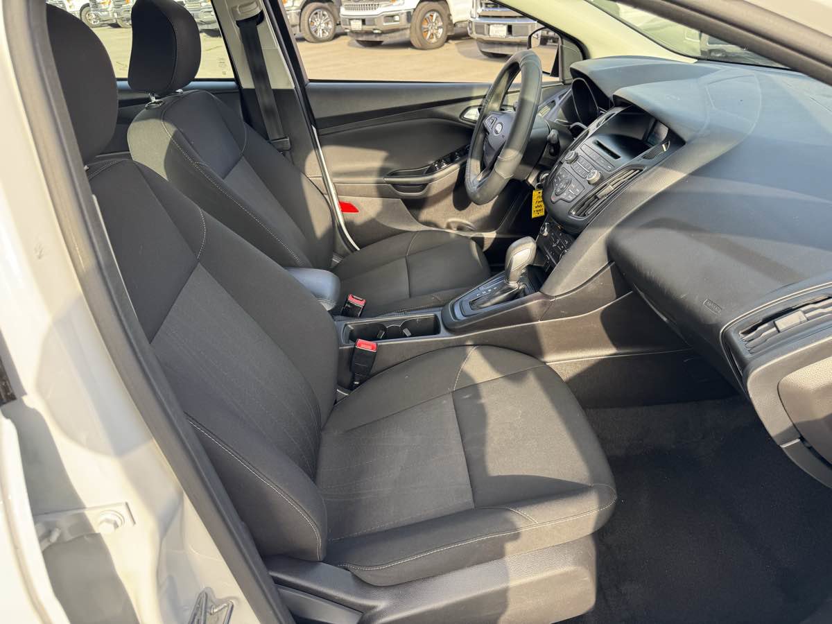 Used 2017 Ford Focus SE image 13