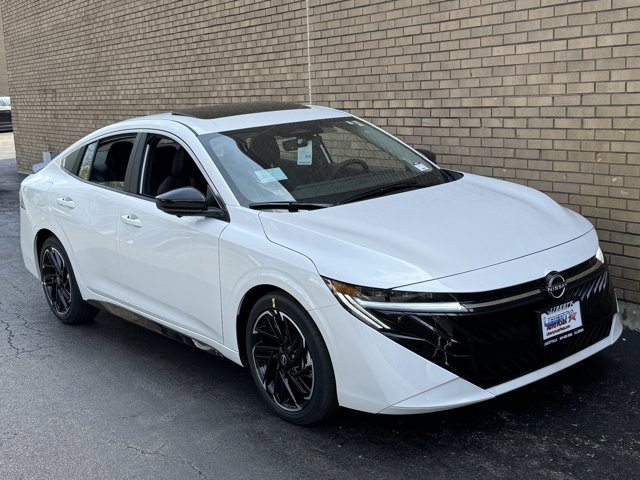 New 2026 Nissan Sentra SR w/ SR Premium Package image 5