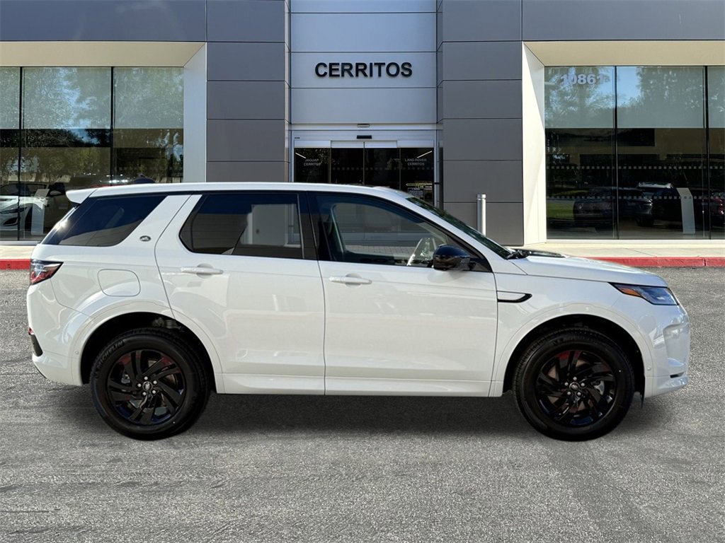 New 2025 Land Rover Discovery Sport S image 5