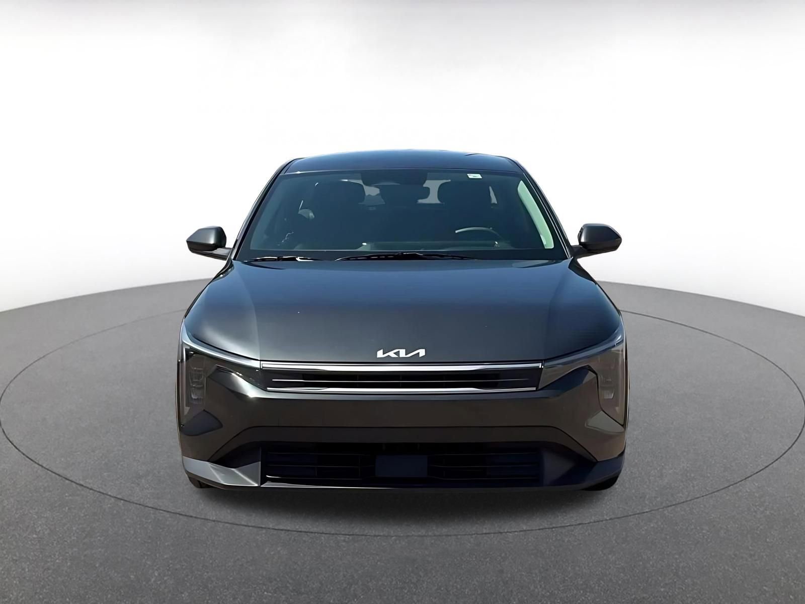 Used 2025 Kia K4 LXS image 4