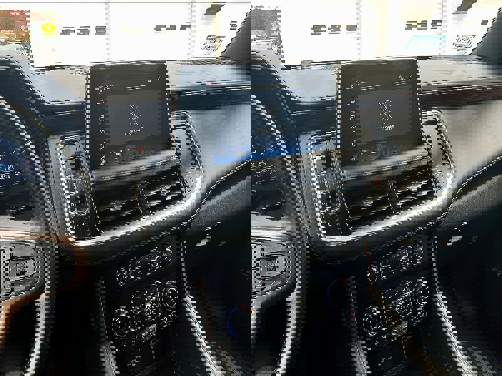 Used 2023 Chevrolet Tahoe High Country w/ Premium Package 2 image 18