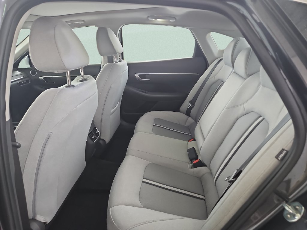 Used 2021 Hyundai Sonata SEL w/ Convenience Package FWD image 11