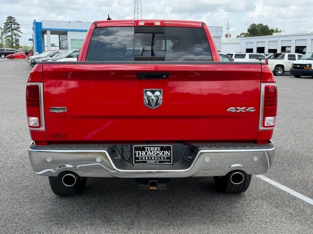 Used 2018 RAM 1500 Laramie w/ Convenience Group AWD/4WD image 3
