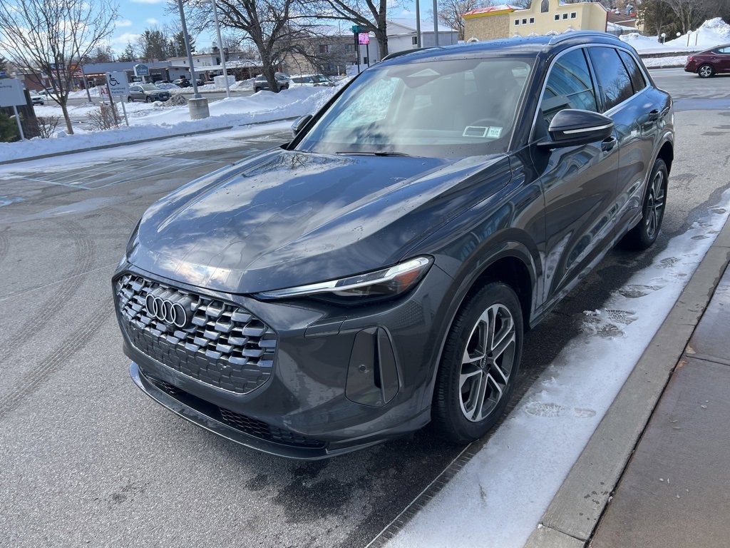 Certified 2025 Audi Q5 Premium Plus w/ Premium Plus image 44