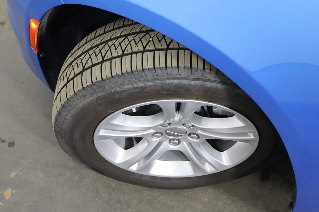 Used 2023 Dodge Charger SXT RWD image 41