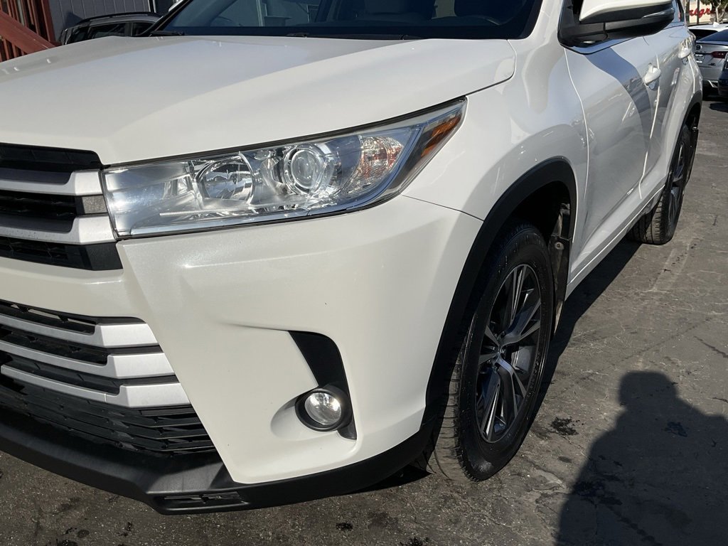 Used 2018 Toyota Highlander Plus image 96