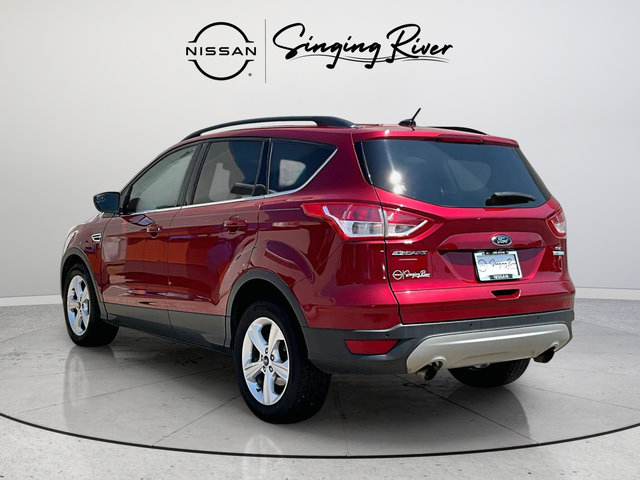 Used 2016 Ford Escape SE w/ Equipment Group 201A FWD image 4