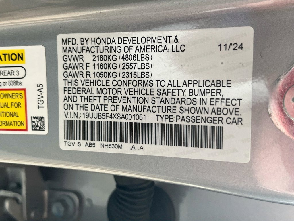 Used 2025 Acura TLX w/ Technology Package FWD image 33