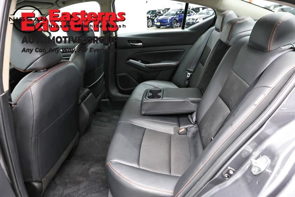Used 2025 Nissan Altima 2.5 SR AWD/4WD image 22