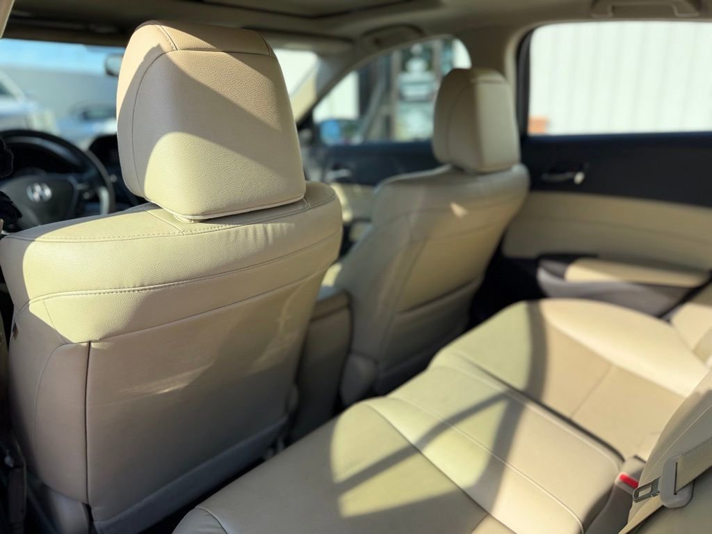 Used 2018 Acura ILX FWD image 17