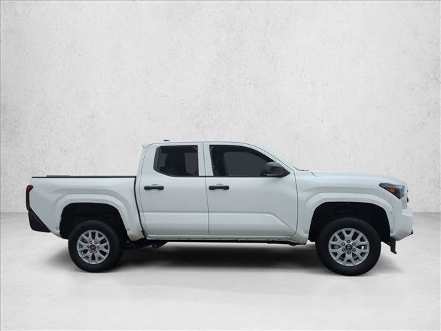 Certified 2024 Toyota Tacoma SR AWD/4WD image 4