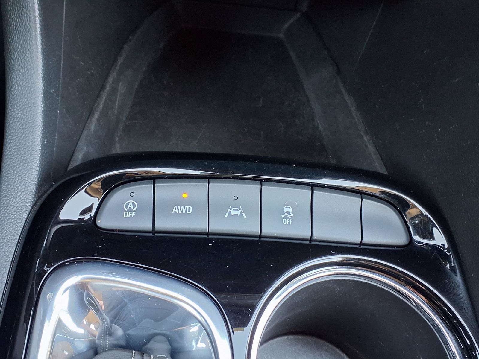 Used 2023 Buick Encore GX Preferred w/ Cold Weather Comfort Package AWD/4WD image 10