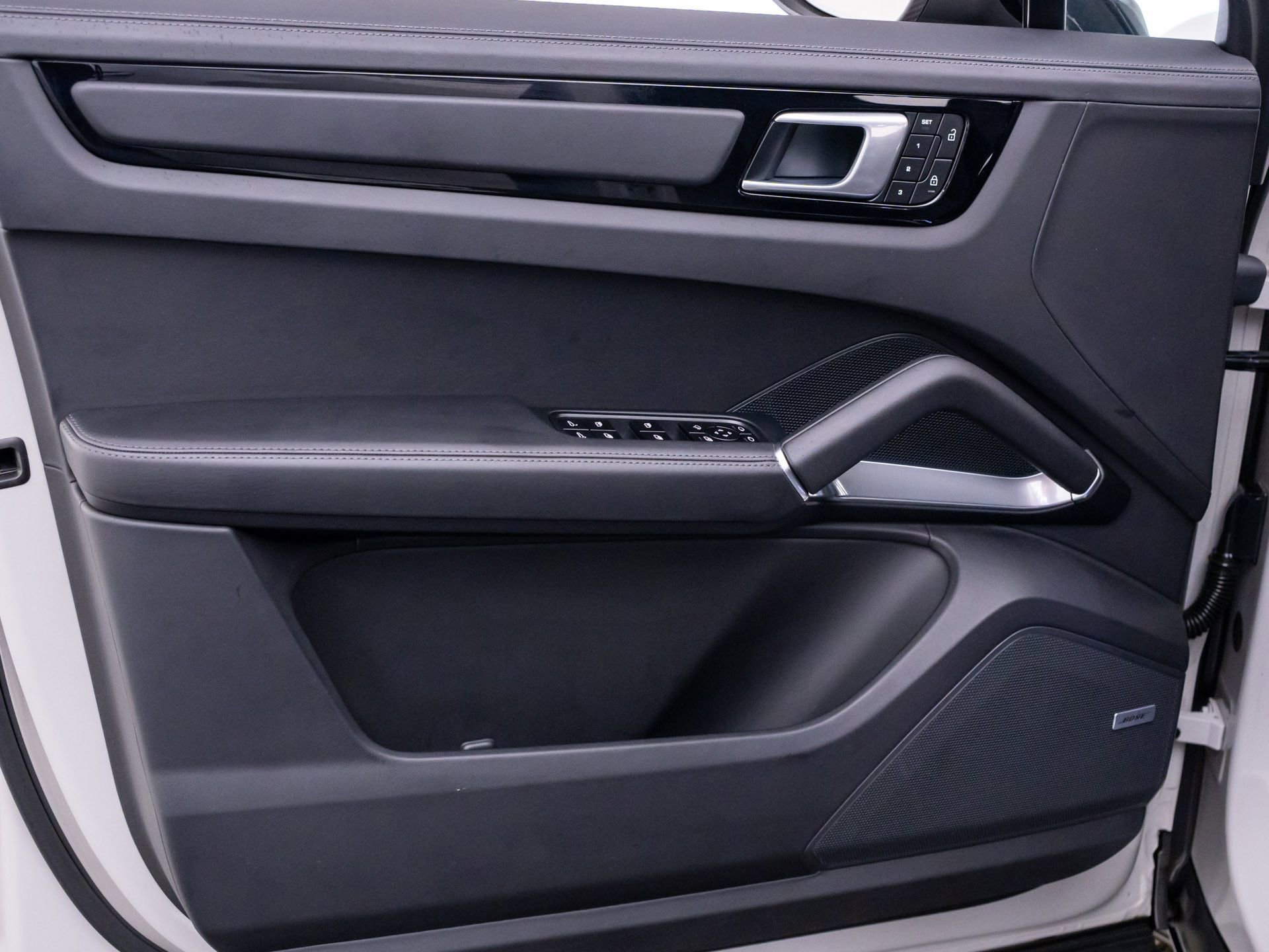 Certified 2022 Porsche Cayenne Turbo GT AWD/4WD image 14