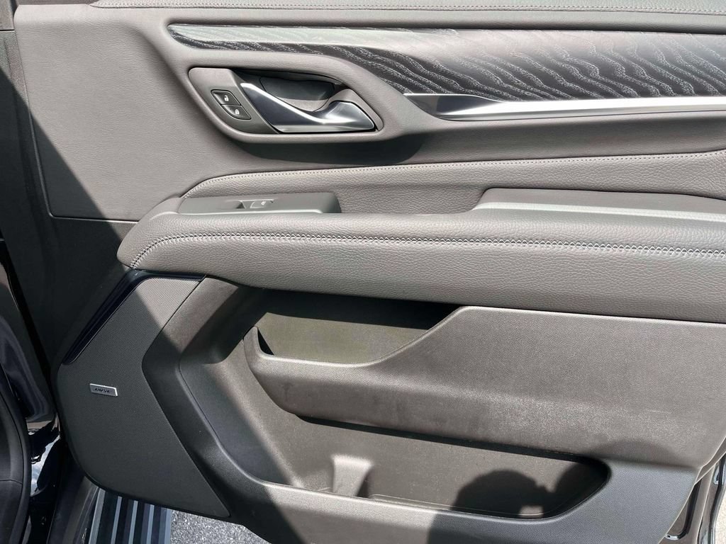 Certified 2023 GMC Yukon XL Denali AWD/4WD image 22