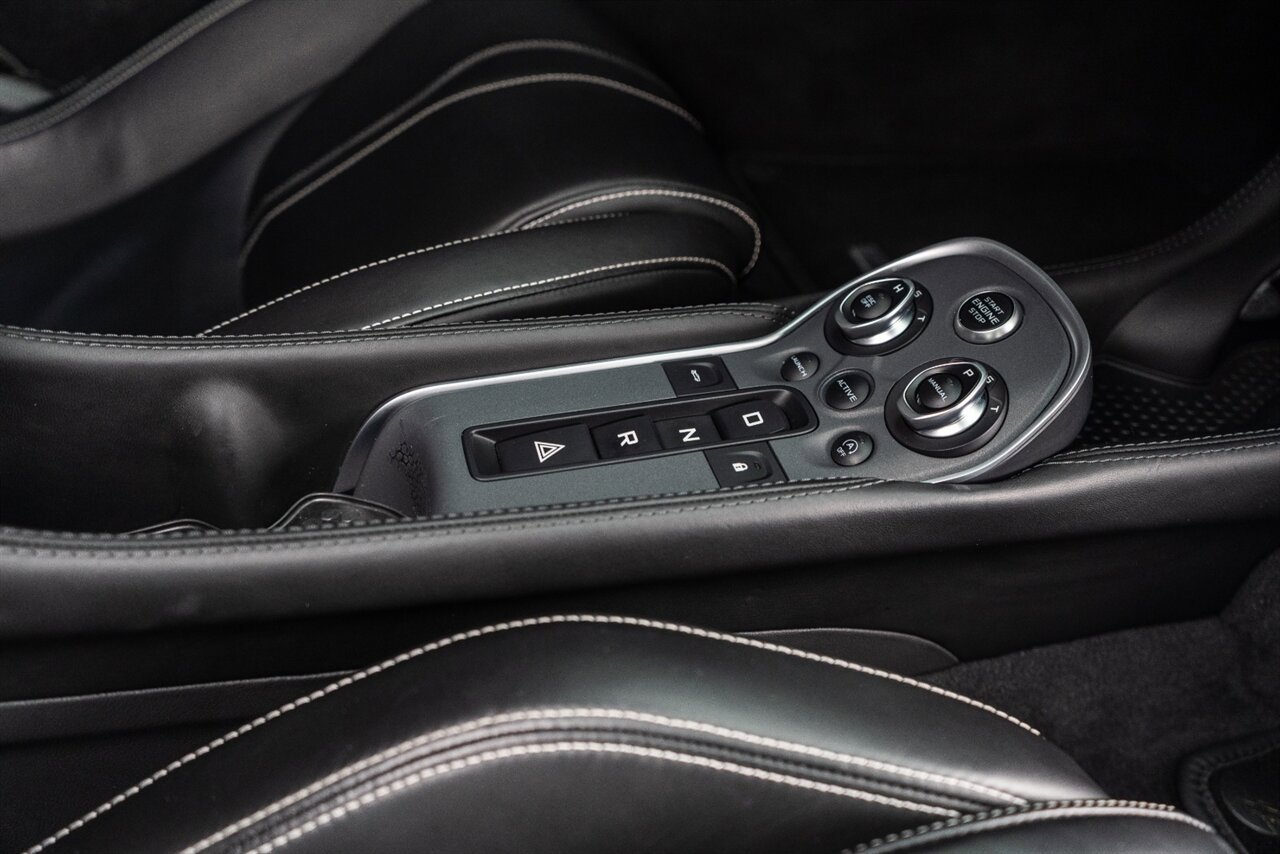Used 2019 McLaren 570S Coupe RWD image 40