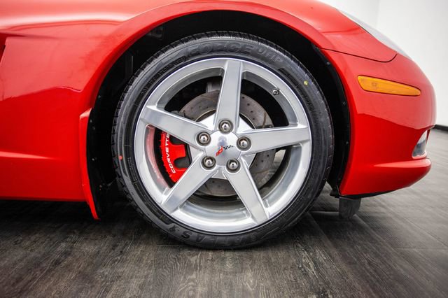 Used 2008 Chevrolet Corvette Convertible w/ Preferred Equipment Group RWD image 36