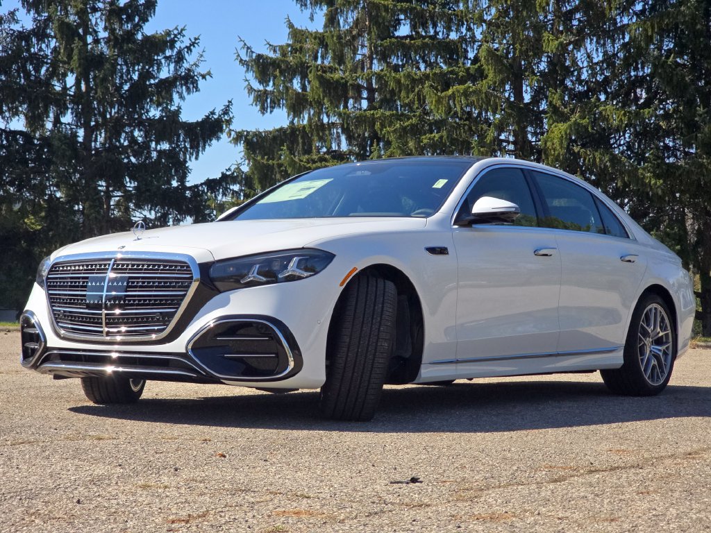 New 2027 Mercedes-Benz S 580 4MATIC Sedan image 13