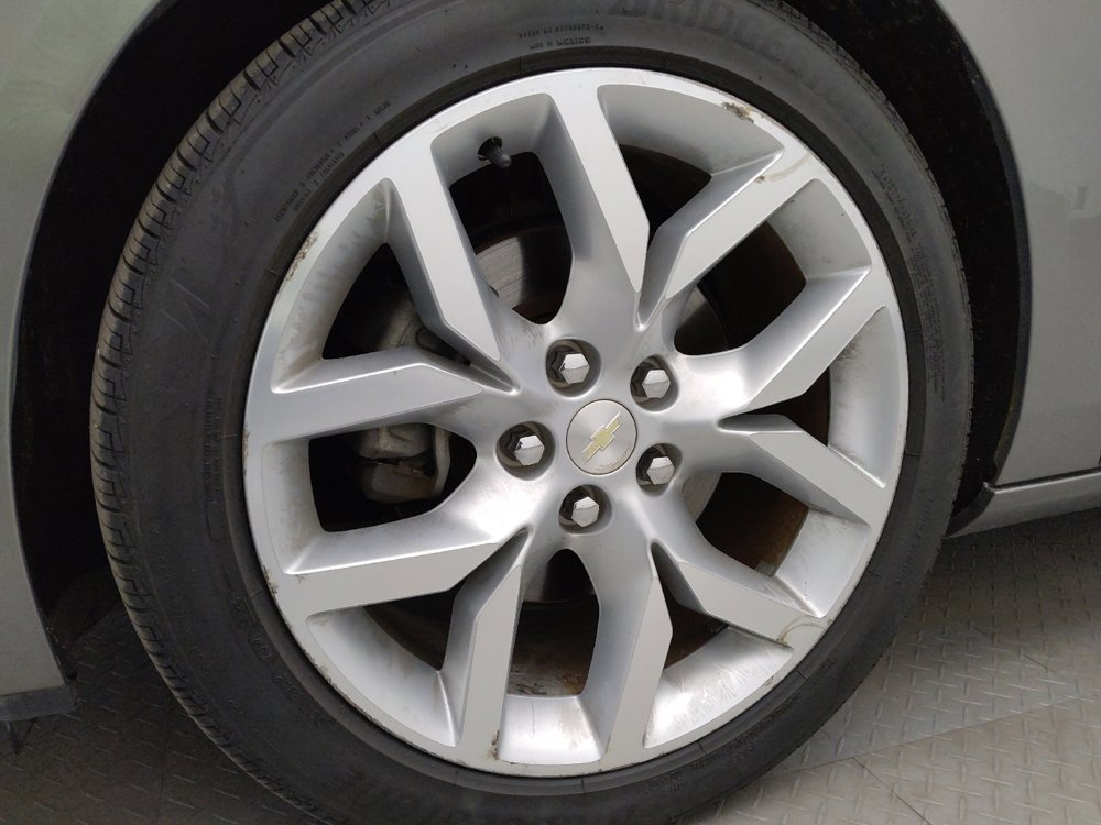 Used 2019 Chevrolet Impala Premier FWD image 31
