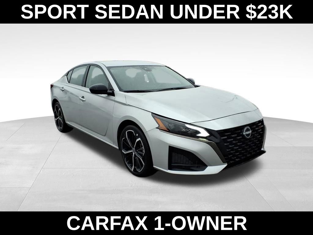Used 2024 Nissan Altima 2.5 SR