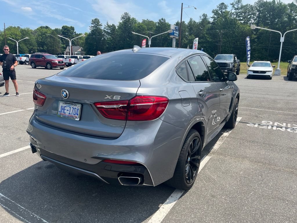 Used 2019 BMW X6 xDrive35i w/ M Sport Package AWD/4WD image 9