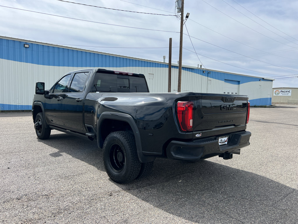 Certified 2023 GMC Sierra 3500 Denali w/ Denali Ultimate Package AWD/4WD image 3