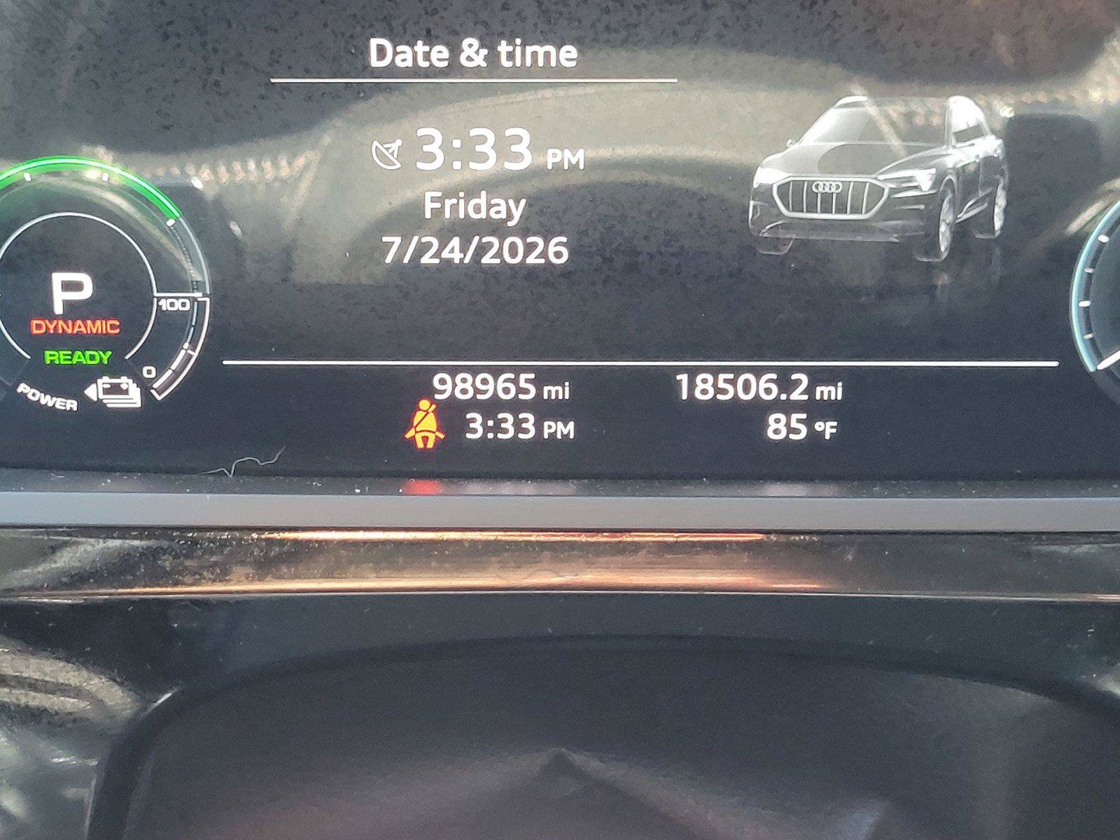 Used 2019 Audi e-tron Premium Plus w/ Towing Package AWD/4WD image 32
