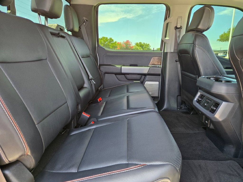 Used 2024 Ford F250 Lariat AWD/4WD image 27