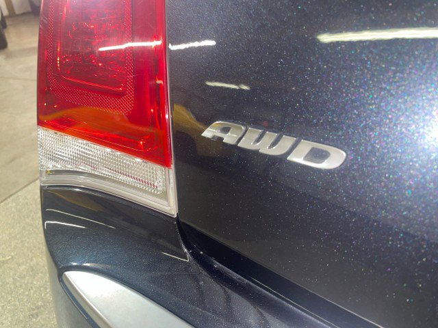 Used 2017 Chrysler 300 C Platinum w/ Safetytec Plus Group image 29