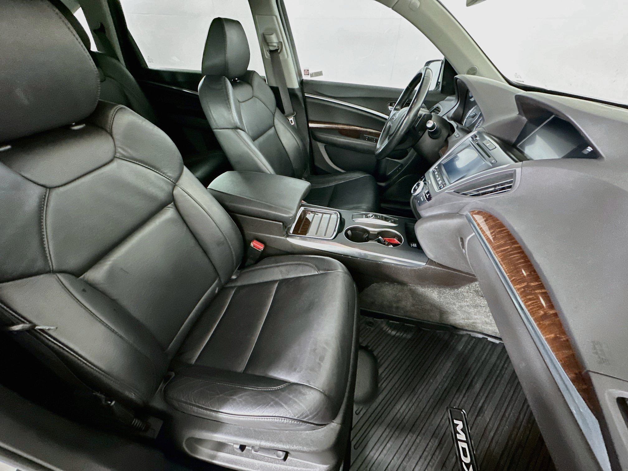 Used 2018 Acura MDX w/ Technology Package FWD image 33