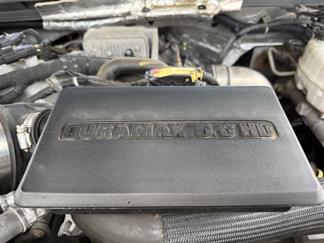 Used 2019 GMC Sierra 3500 Denali w/ Duramax Plus Package AWD/4WD image 7