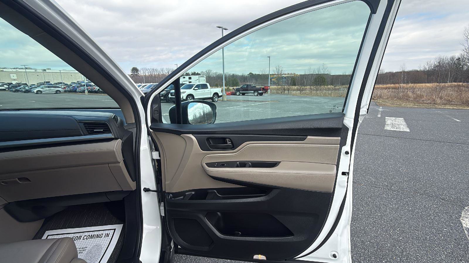 Used 2024 Honda Odyssey EX-L image 18