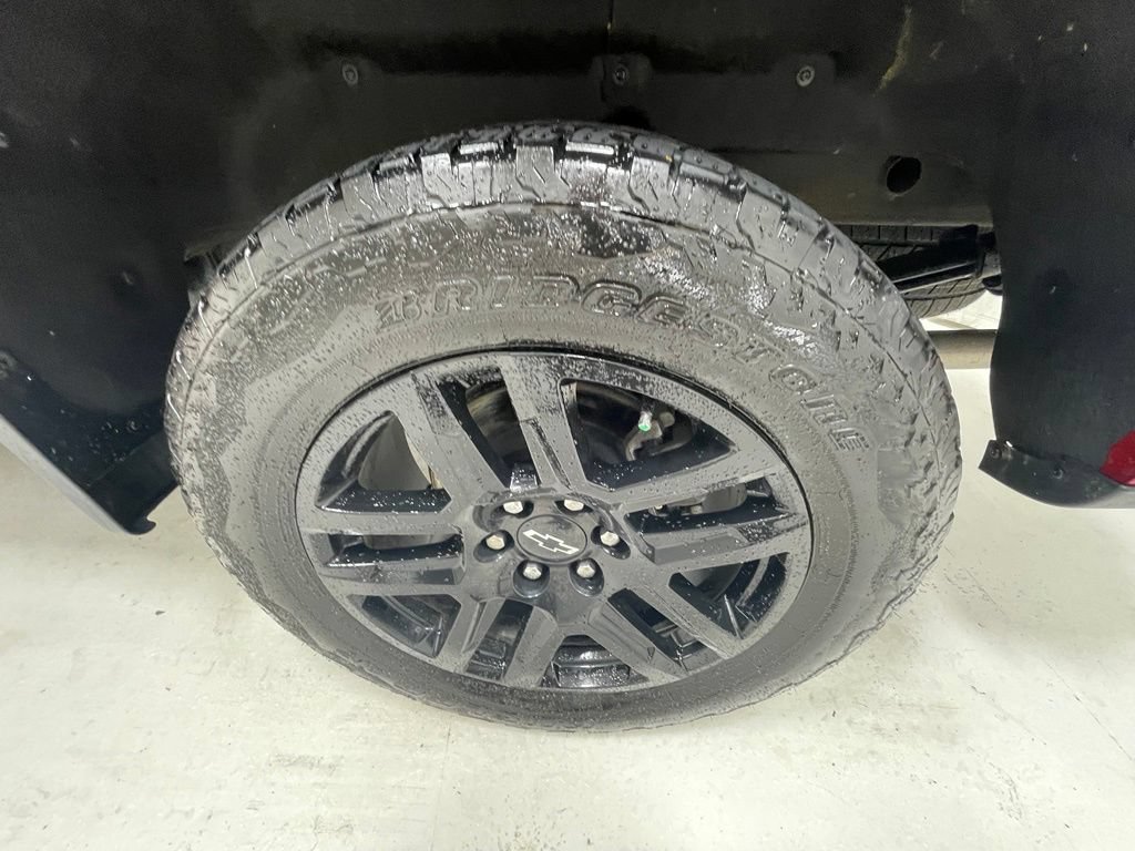 Used 2025 Chevrolet Silverado 1500 LT Trail Boss w/ LT Trail Boss Premium Package AWD/4WD image 11